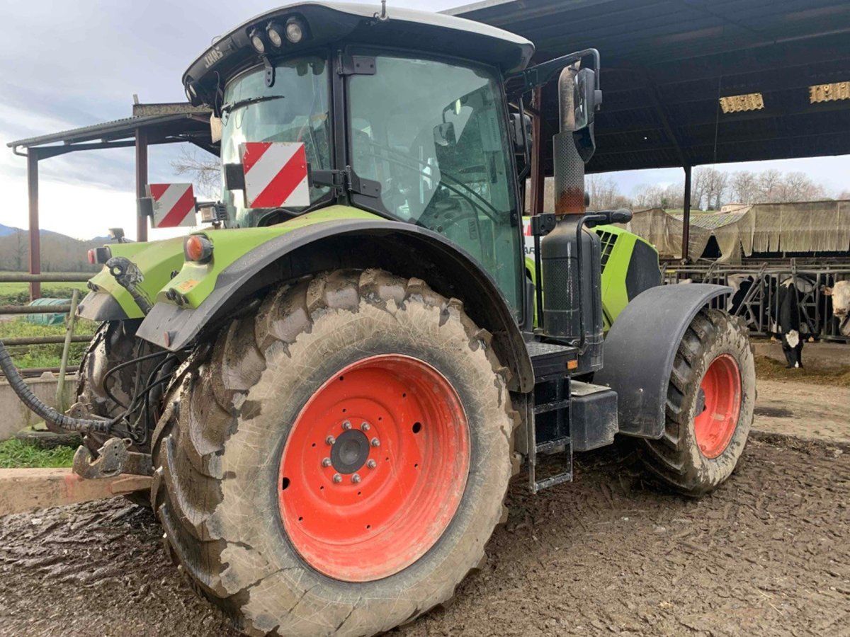 Claas Arion 630 Tractor €72,000