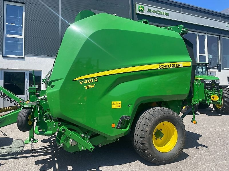 John Deere V461R baler €45,000