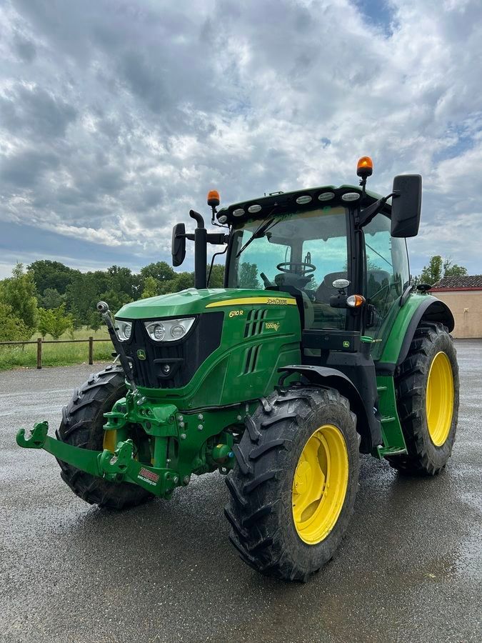 E-FARM: John Deere 6110 R - Traktor - id X8RDXZD - 85 000 € - Rok produkcji: 2021 - Motogodziny: 1300,Moc silnika: 110,Francja