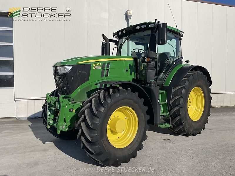 E-FARM: John Deere 6250 R - Traktor - id LMISCQI - 104 900 EUR - Gyártási év: 2018 - Üzemóra (motor): 7113,Motor teljesítménye (LE): 300,Németország