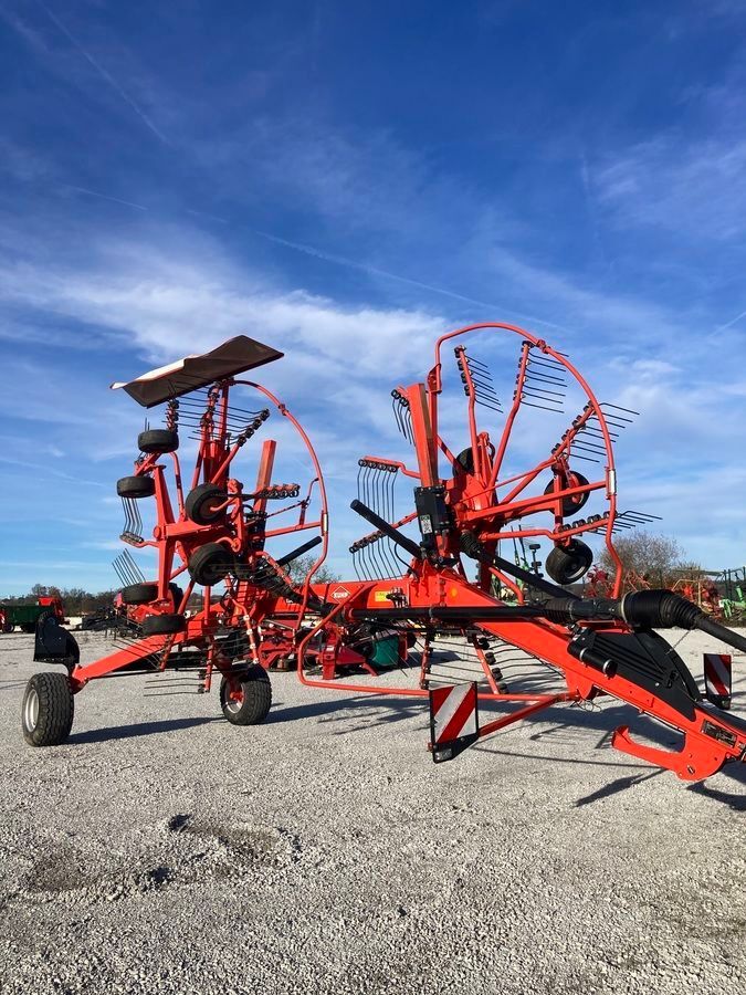 Kuhn GA 7530 Karuzelowy przetrząsacz do siana 20 000 €