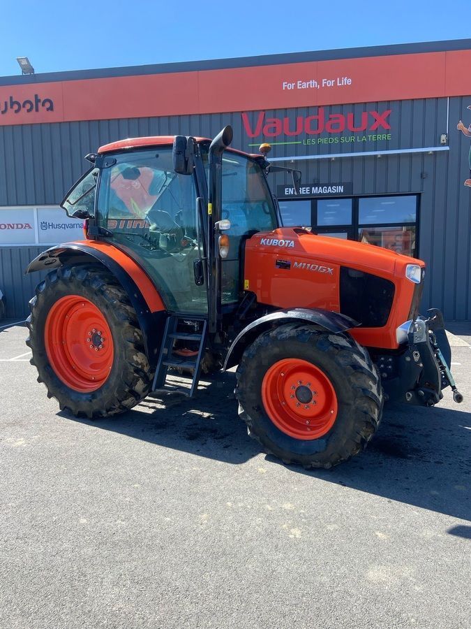 E-FARM: Kubota M 110 GX - Tractor - id GPGPXET - 28.000 € - Año: 2014 - Horas: 3000,Potencia del motor: 110,Francia
