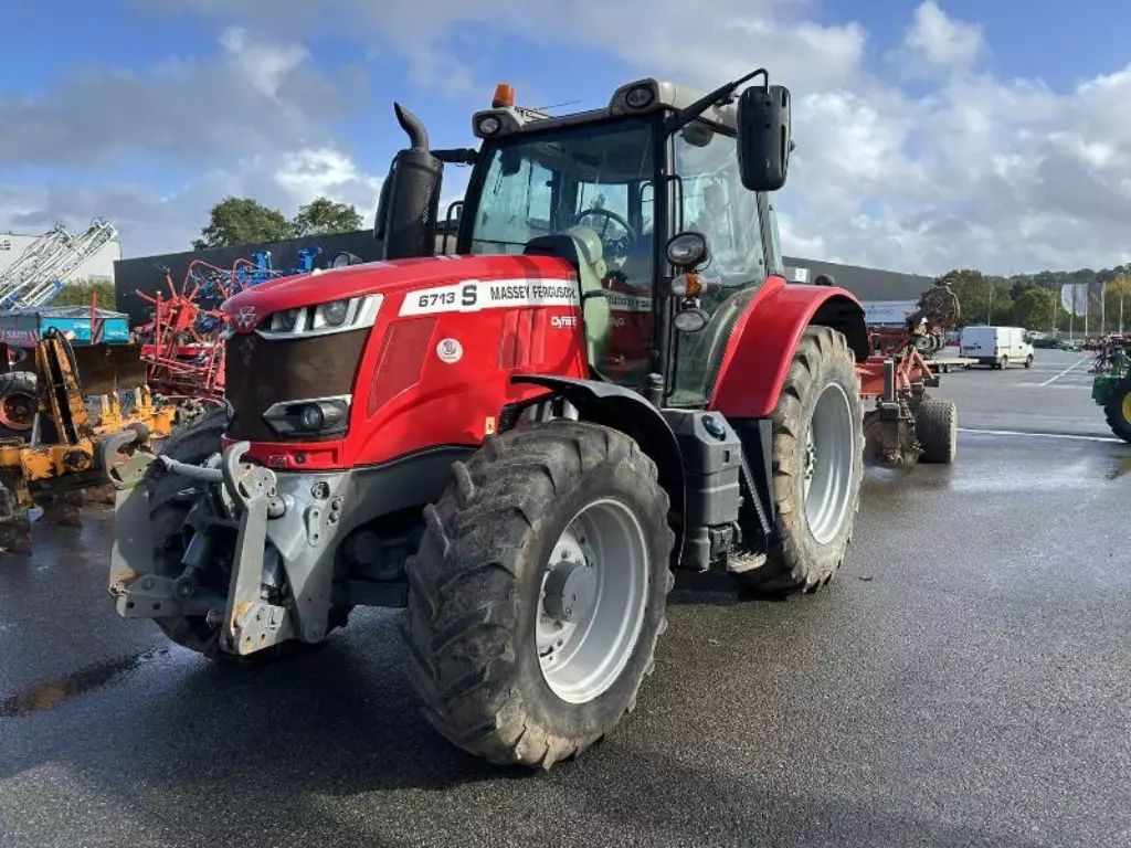 E-FARM: Massey Ferguson 6713 - Traktorius - id EHCJVZN - 70 000 € - Gamybos metai: 2019 - Variklio galia (AG): 130,Prancūzija