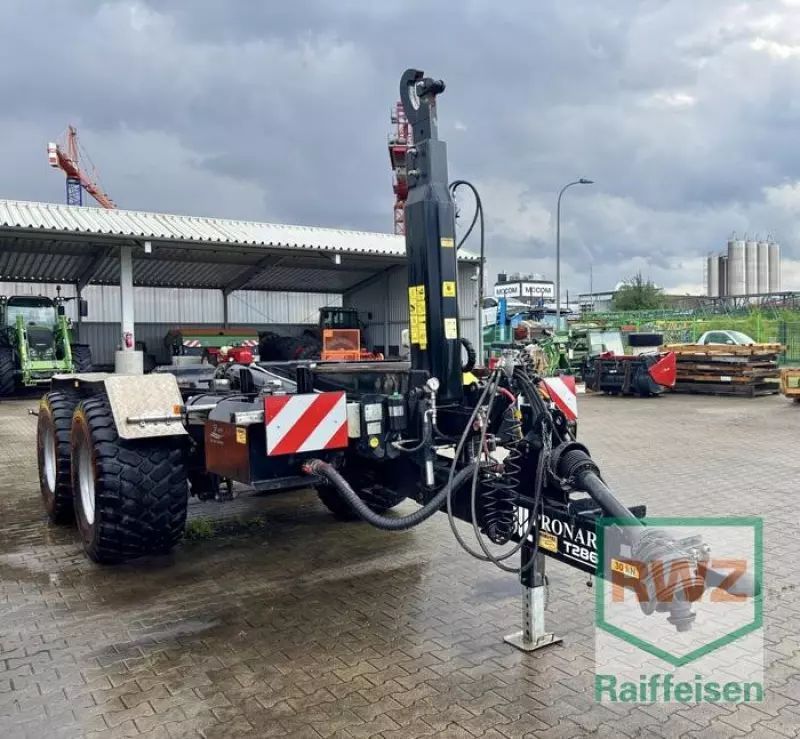E-FARM: sonstige pronar hakenlift t286 - Remorque - id PXTCJAW - 31 500 € - Année: 2022 - Allemagne