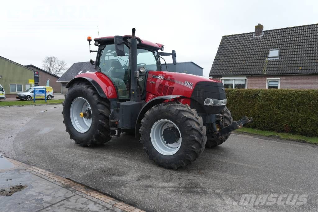 Case IH Puma 220 Tractor