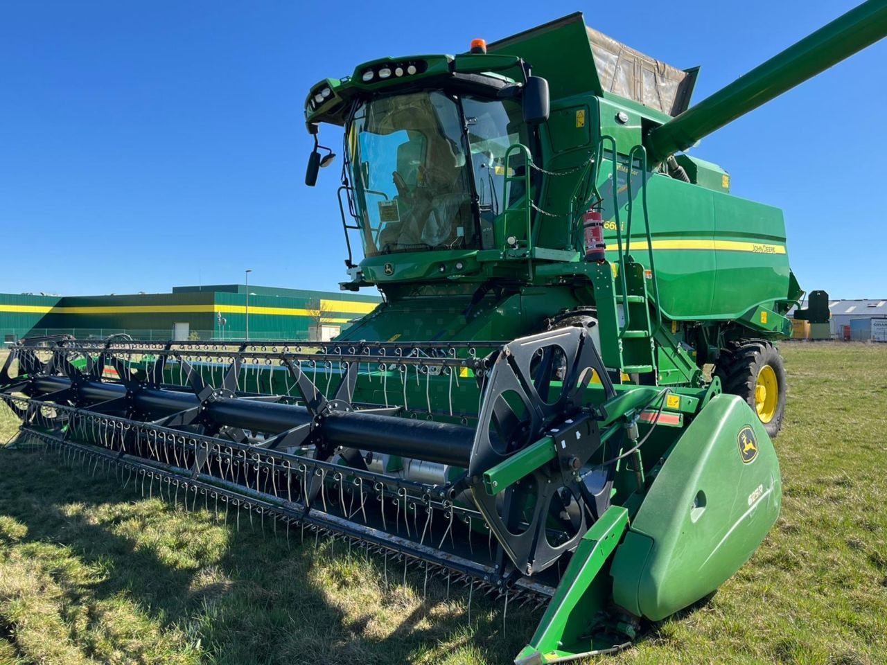 John Deere T 660 Moissonneuse-batteuse 179 000 €