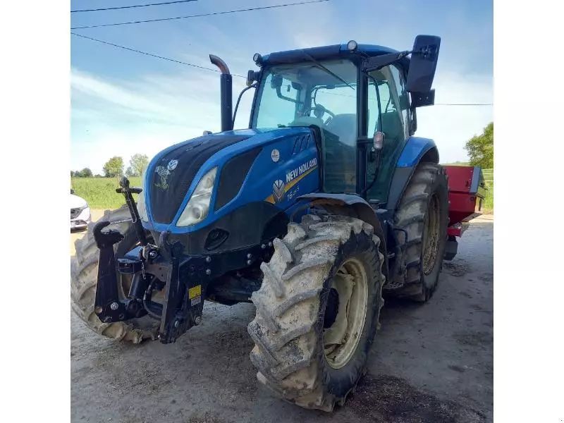 E-FARM: New Holland T6.125S - Tractor - id MW5ZKPH - €49,500 - Year of construction: 2017 - Engine hours: 3,814,Engine power (HP): 125,France