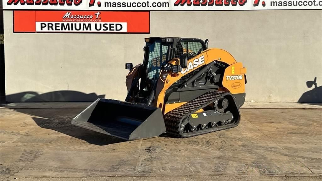 E-FARM: Case IH Magnum 370 - Chargeuse compacte - id 6WJH2BG - 78 000 € - Année: 2023 - Italie