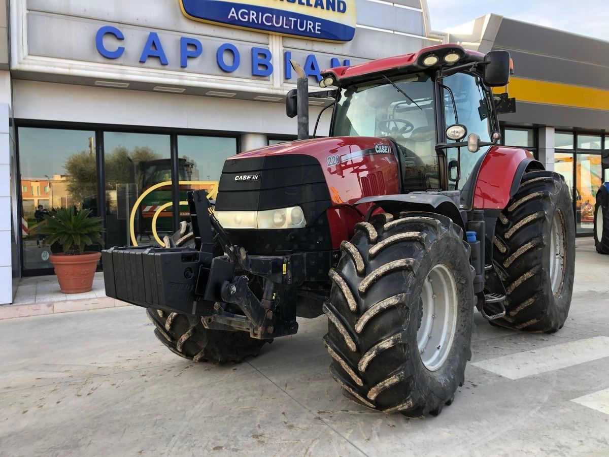 E-FARM: Case IH Puma 220 - Tracteur - id FSYS9ZJ - 60 000 € - Année: 2017 - Lecture du nombre d'heure: 8 900,Puissance du moteur (chevaux): 220,Italie