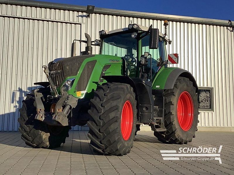 E-FARM: Fendt 824 Vario ProfiPlus - Tracteur - id LIVV7XN - 114 885 € - Année: 2019 - Lecture du nombre d'heure: 5 518,Puissance du moteur (chevaux): 239,Allemagne