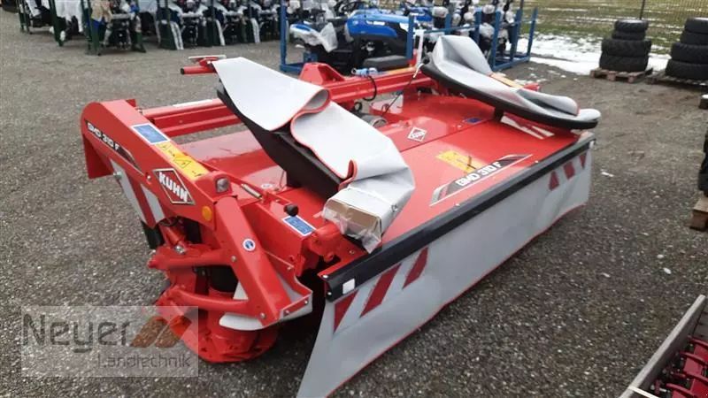 E-FARM: Kuhn GMD 310 F-FF - Faucheuse - id NXFS8HN - 13 990 € - Année: 2024 - Allemagne