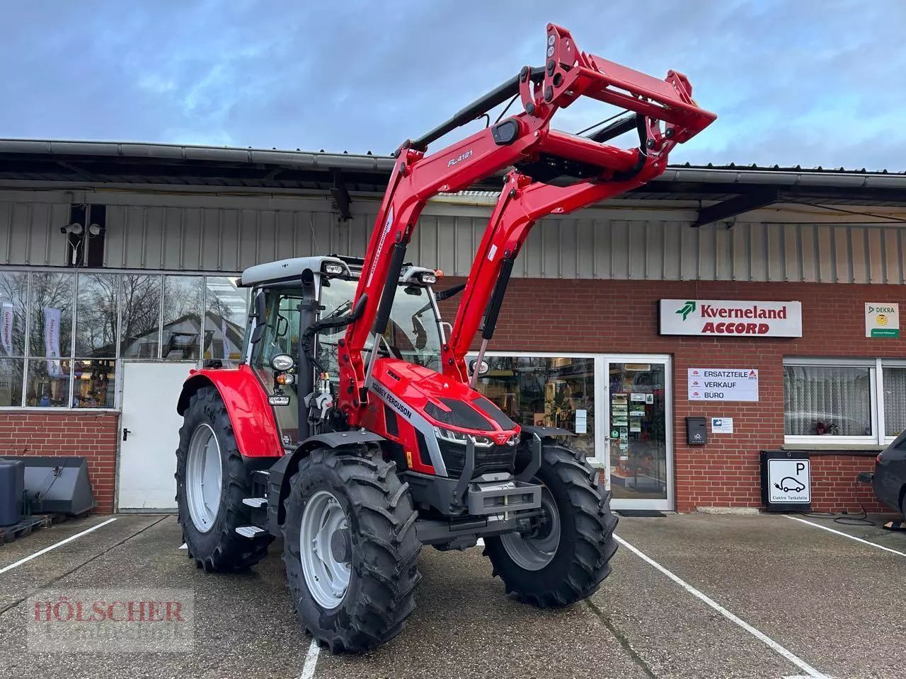 E-FARM: Massey Ferguson 5S.115 - Tracteur - id NFXE1CH - Année: 2024 - Puissance du moteur (chevaux): 116,Allemagne