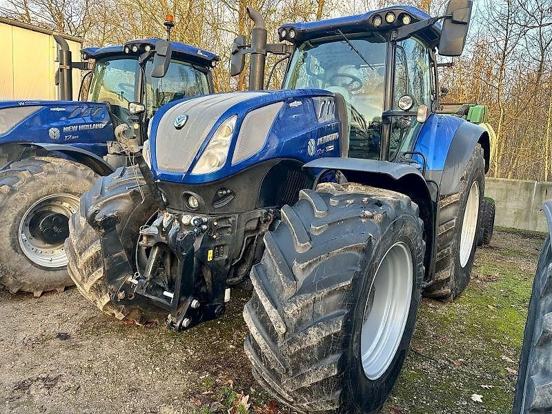 E-FARM: New Holland T7.315 - Traktor - id SPJAU5Q - 142.500 € - Abgelesene Motorstunden: 3.402 - Motorleistung (PS): 300,Deutschland