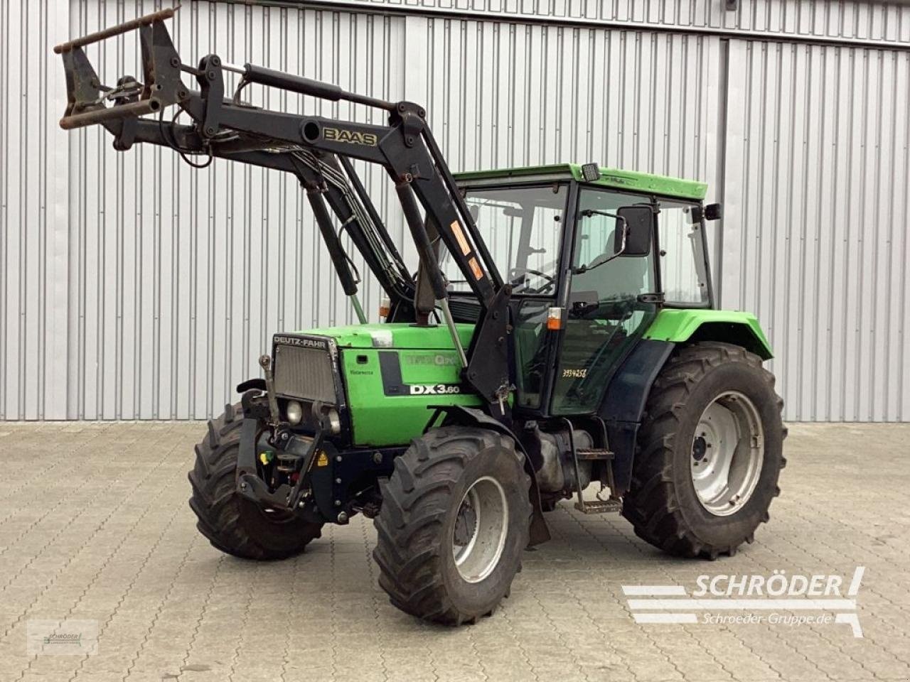 Deutz-Fahr DX 3.60 tractor €17,985