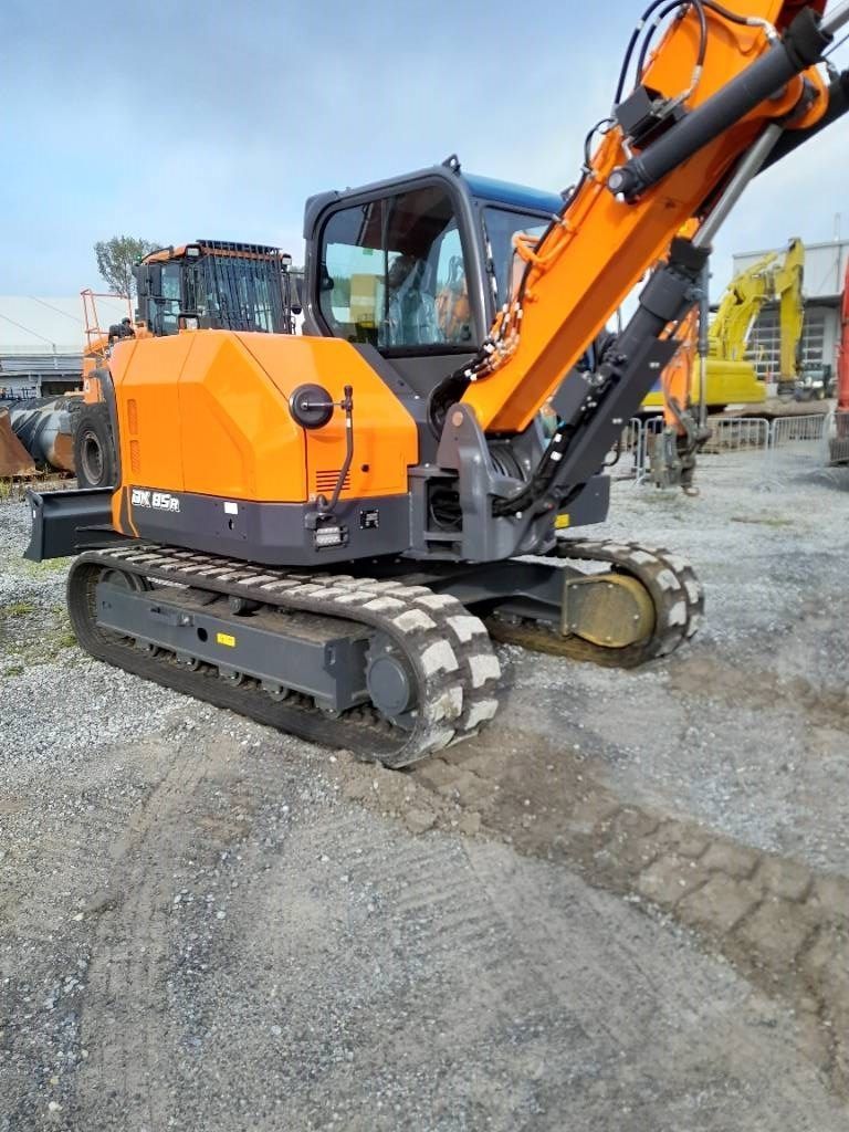 Doosan dx 85 r-7 verstellausleger vorführmaschine Mini excavator €78,800