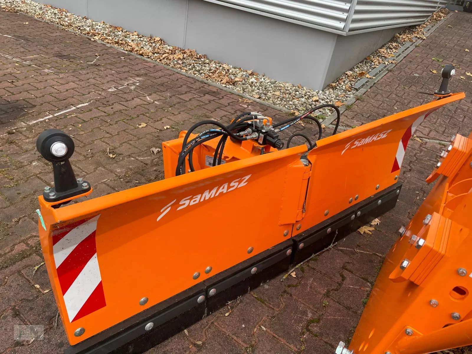 SaMASZ city 180 Municipal equipment