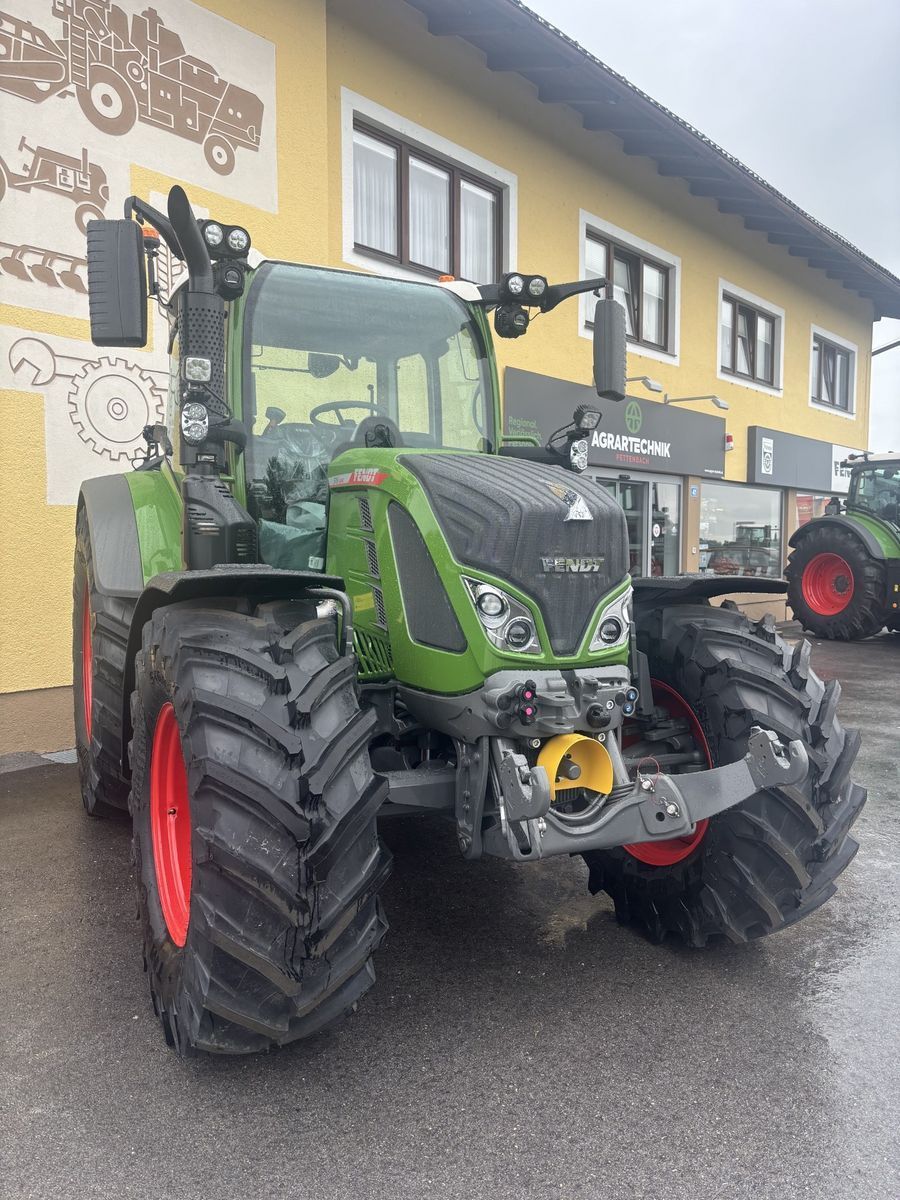 Fendt 516 Vario Profi Plus Traktor