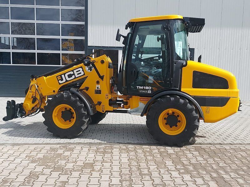 JCB tm 180 agri Tele wheel loader €74,000