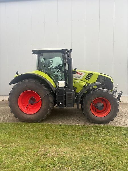 Claas Axion 830 CMATIC Traktor 90.000 €