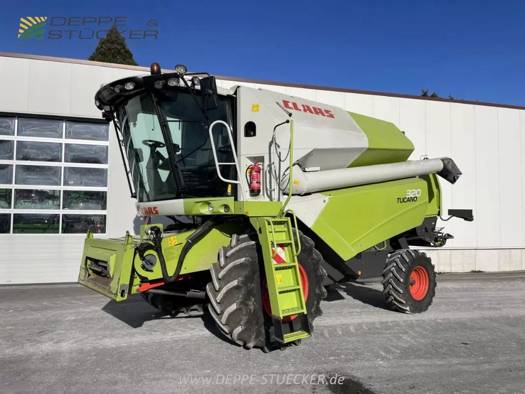 Claas Tucano 320 Combine harvester €87,500