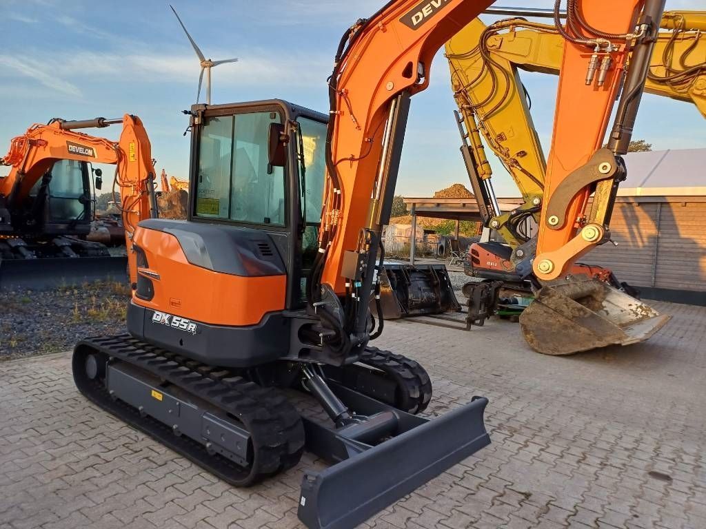 Doosan dx 55 r-7 Mini excavator €53,900