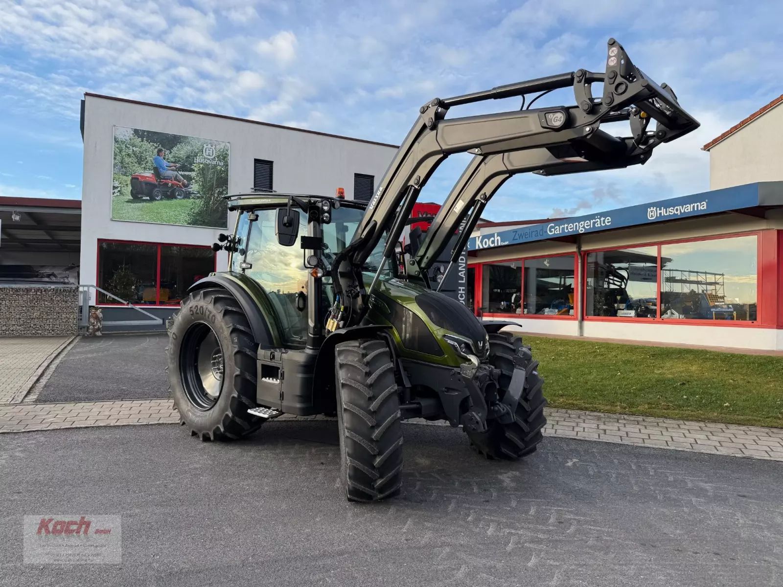 Valtra G 135 Tracteur