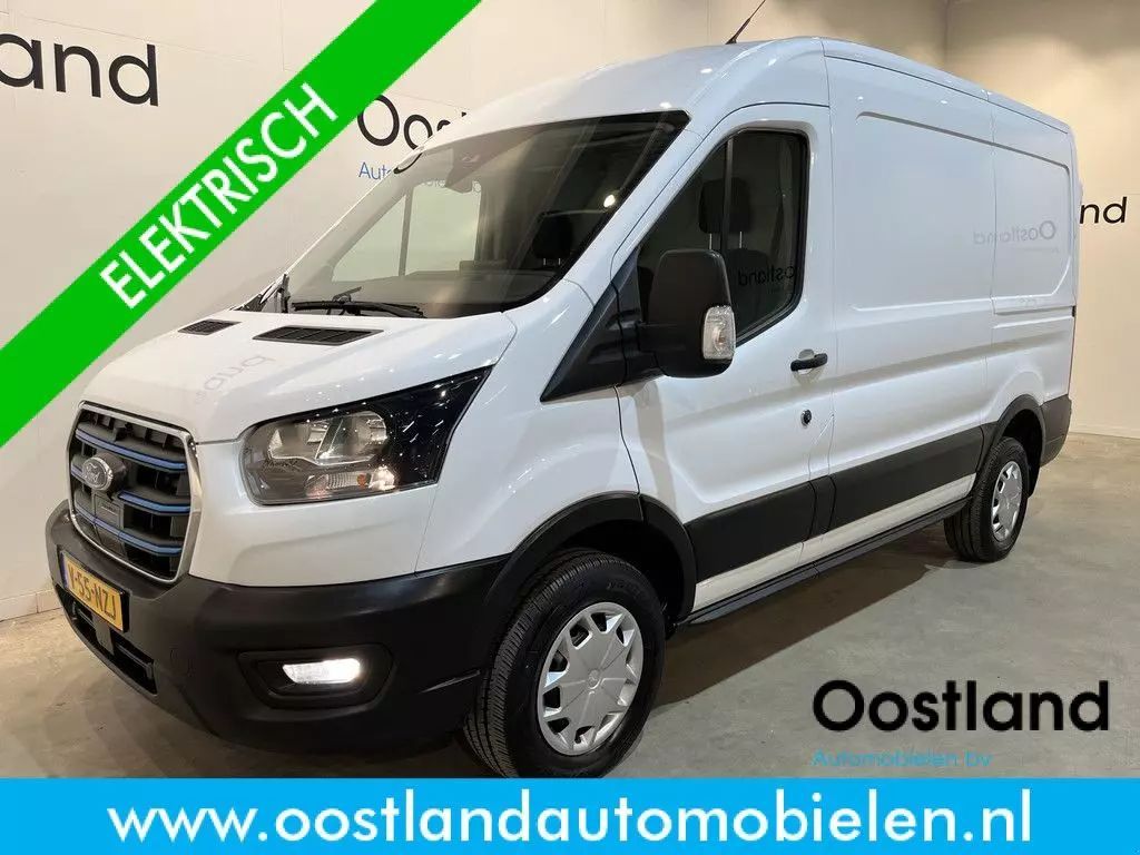 Ford e-transit 390 (3500 kg) l2h2 trend 68 kwh / 100% elektrisch !! / Motor vehicle €24,950