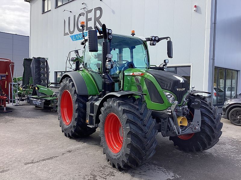 E-FARM: Fendt 516 Vario - Tracteur - id CNAEJI2 - 160 000 € - Année: 2024 - Lecture du nombre d'heure: 1,Puissance du moteur (chevaux): 163,Autriche