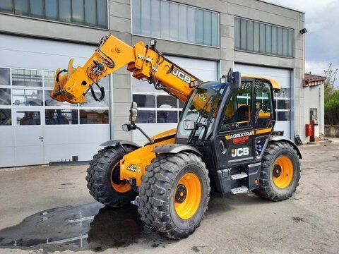 E-FARM: JCB 536-95 AGRI Xtra - Manipulador telescópico - id GKJJSAP - 92.500 € - Año: 2022 - Horas: 1950,Potencia del motor: 150,Alemania
