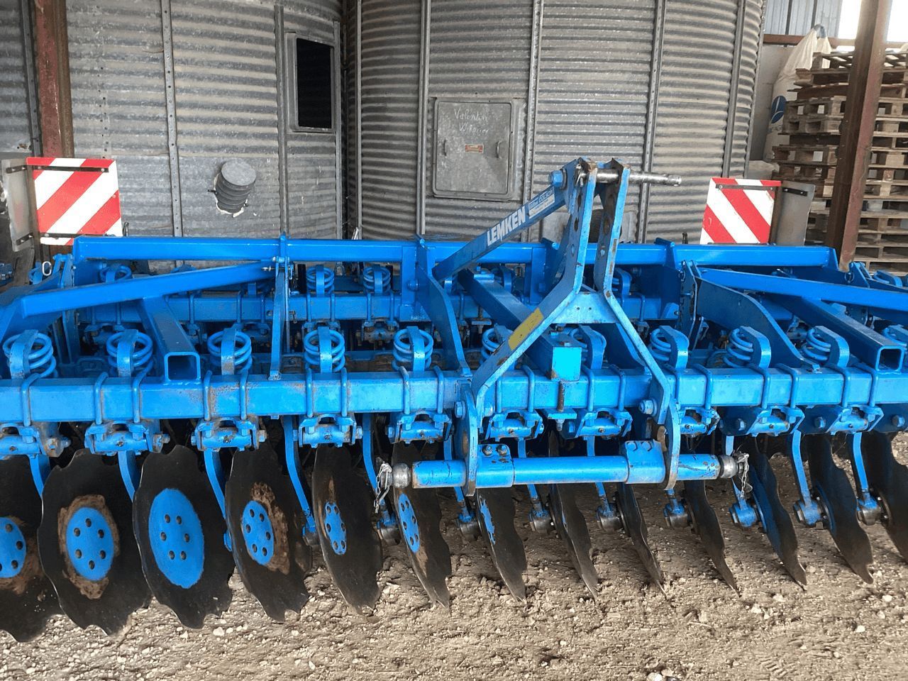E-FARM: Lemken rubin 9/400 u - Cultivator - id SNXSDYS - €12,000 - Year of construction: 2005 - France