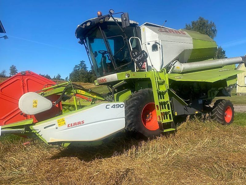Claas Avero 240 Комбайн 104 434 €