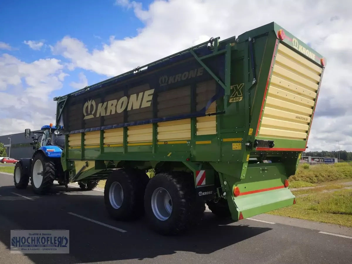 E-FARM: Krone TX 460 - Transporte de forraje - id GTSAYQX - 74.917 € - Año: 2023 - Austria