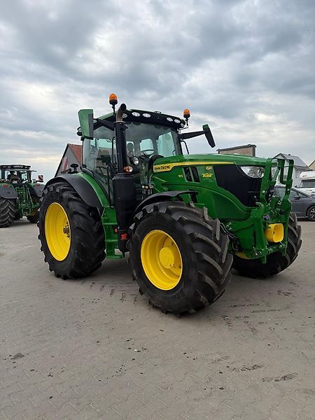 John Deere 6R 185 Tractor €159,000