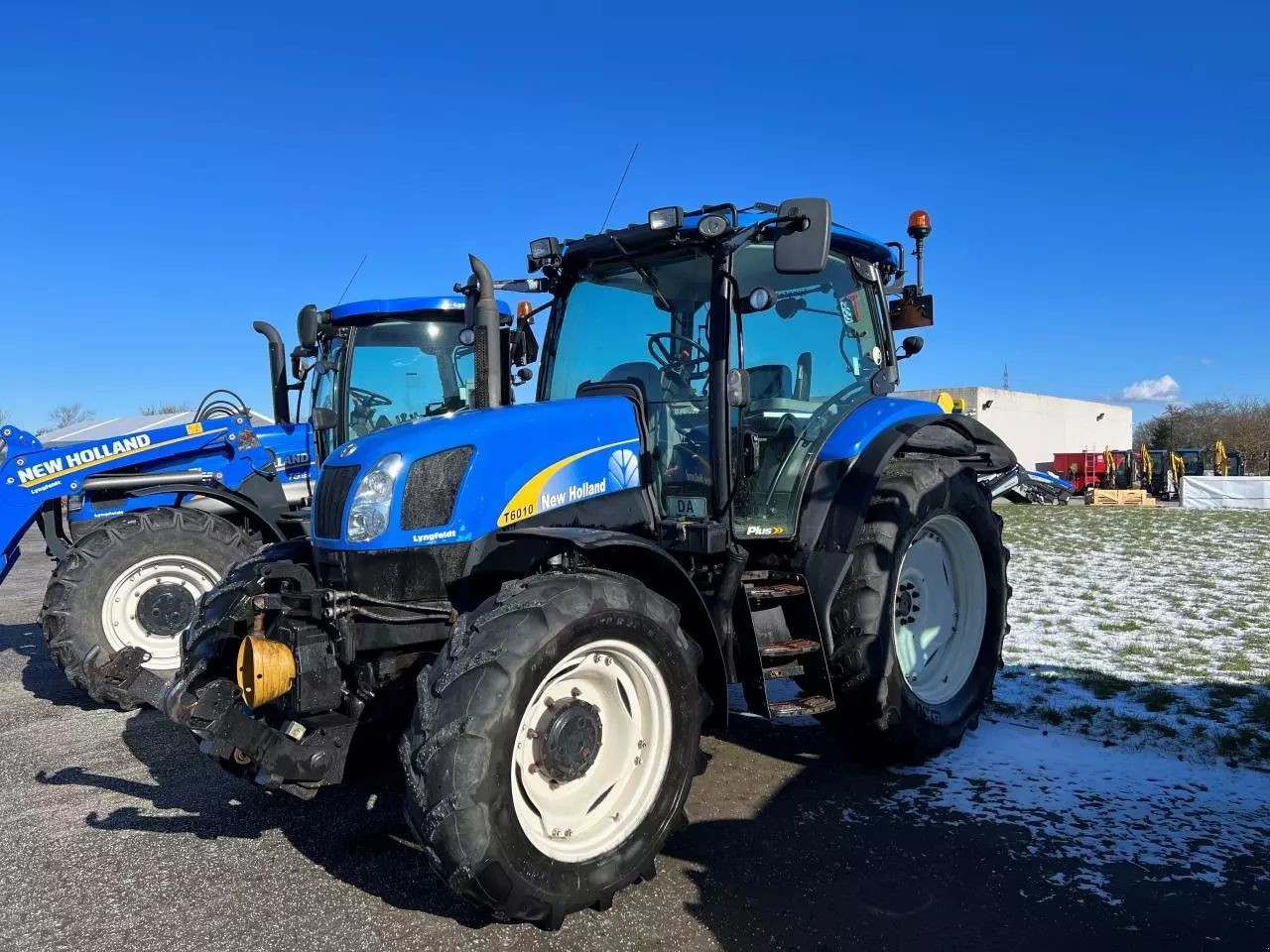 New Holland T 6010 Plus Traktor 35 997 €