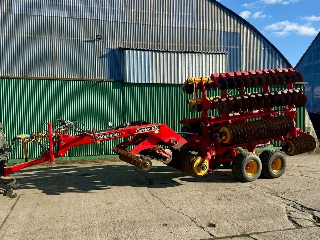 VÄDERSTAD Carrier 820 Disc harrow €21,800