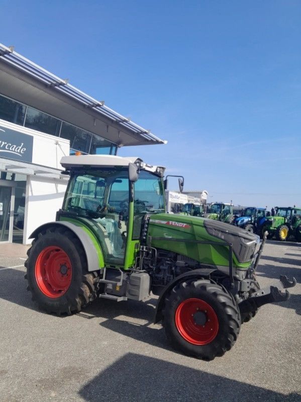 E-FARM: Fendt 210 Vario - Trattore - id HPJEPST - 86.000 € - Anno di costruzione: 2021 - Ore: 1.400,Potenza del motore: 100,Francia