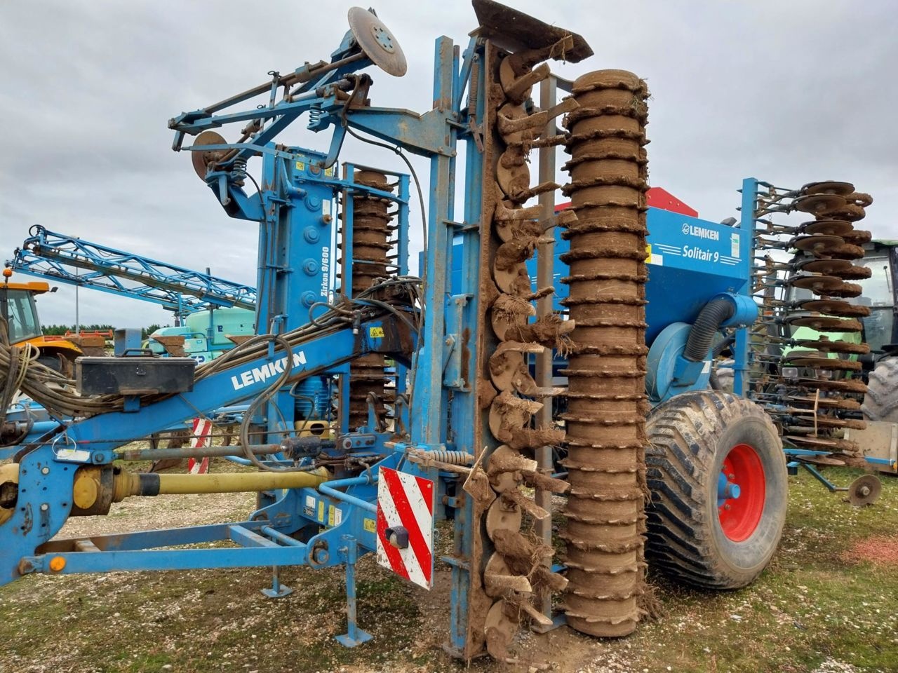 Lemken Solitair 9/600 K DS 125 drillingcombination 35 000 €