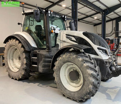 E-FARM: Valtra T175 Direct - Traktor - id FBLC7KX - 135.000 € - Baujahr: 2023 - Abgelesene Motorstunden: 1.250,Motorleistung (PS): 175,Frankreich
