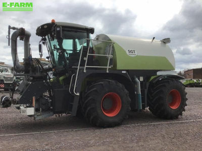 E-FARM: Claas Xerion 3800 SADDLE TRAC - Τρακτέρ - id TAKIZXN - 95.000 € - Χρονία: 2012 - Μετρητής ωρών: 7.690,Ισχύς κινητήρα: 379,Γερμανία