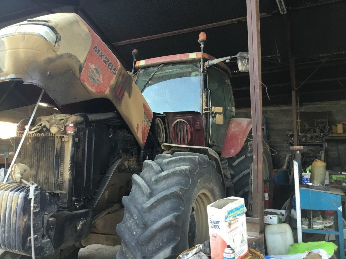 E-FARM: Case IH MX 285 - Tractor - id GTDLLHI - Año: 2004 - Horas: 5200,Potencia del motor: 285,Francia