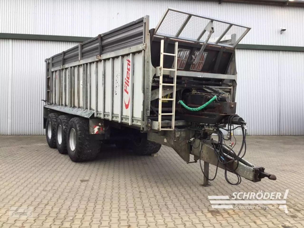 Fliegl asw 288 Wózek paszowy 34 885 €