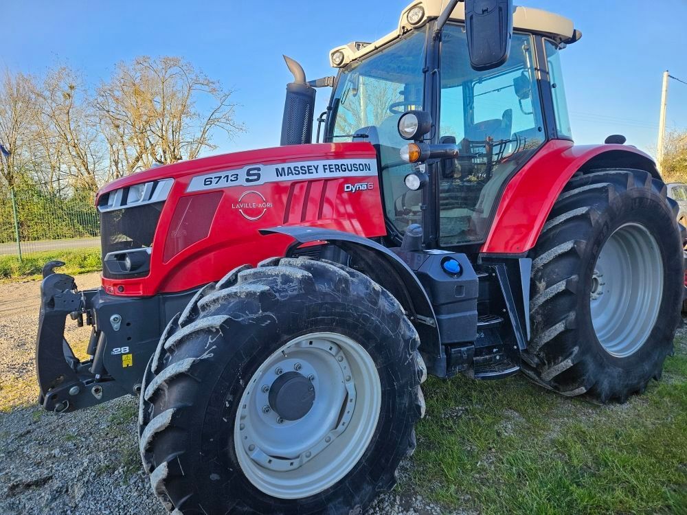 Massey Ferguson 6713 S Tractor €76,000