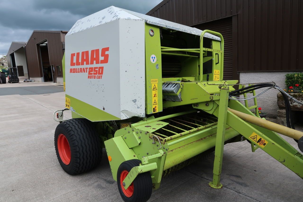 Claas Rollant 250 Balownica 7970 €