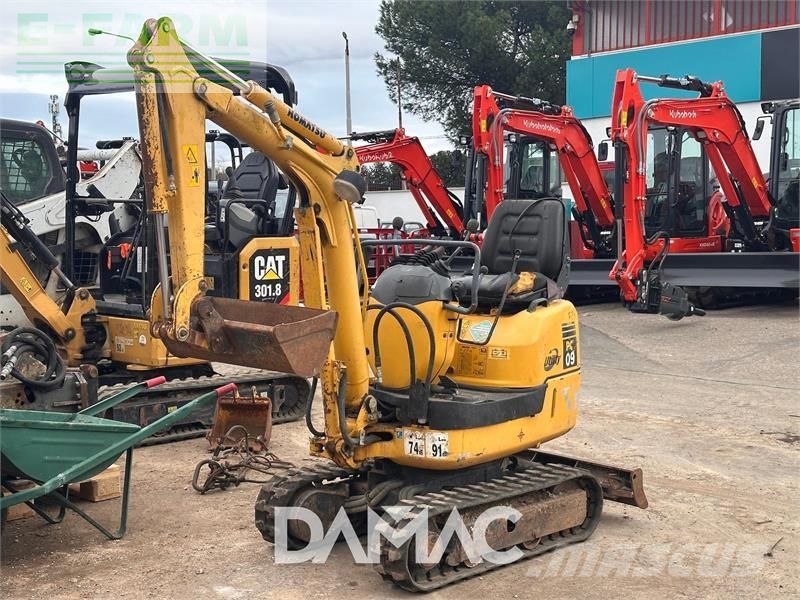KOMATSU pc09 Mini excavadora  9500 €