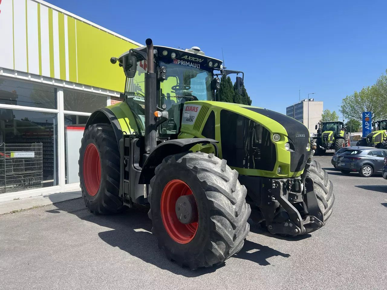 E-FARM: Claas Axion 920 - Tractor - id V8VVBE4 - 95.000 € - Año: 2015 - Potencia del motor: 320,Francia