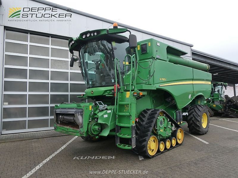 John Deere S785 Combine harvester €179,800