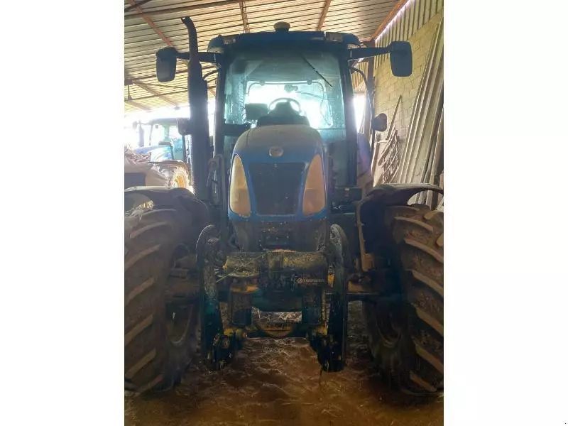 E-FARM: New Holland TS110 - Traktor - id XESWPIK - Rok výroby: 2005 - Hodiny motoru: 9 000,Výkon motoru (HP): 113,Francie