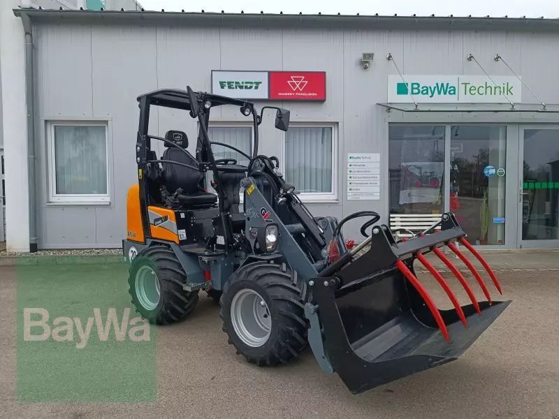 Giant g1500 Ładowarka kołowa 27 317 €
