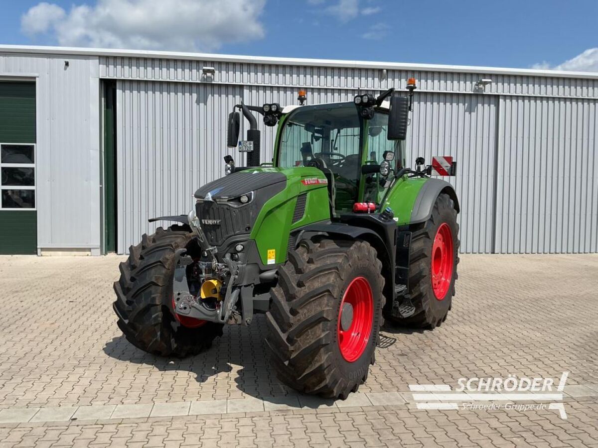 Fendt 728 Vario Profi Plus Traktor 252.500 €