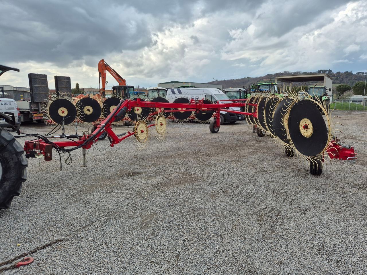 Enorossi easy rake 14 Tedder €8,500